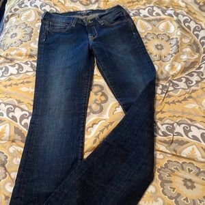 Lucky jean